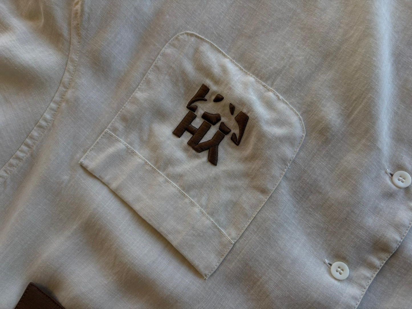 YAHWEH | LIGHT LUMBRERA BUTTON UP