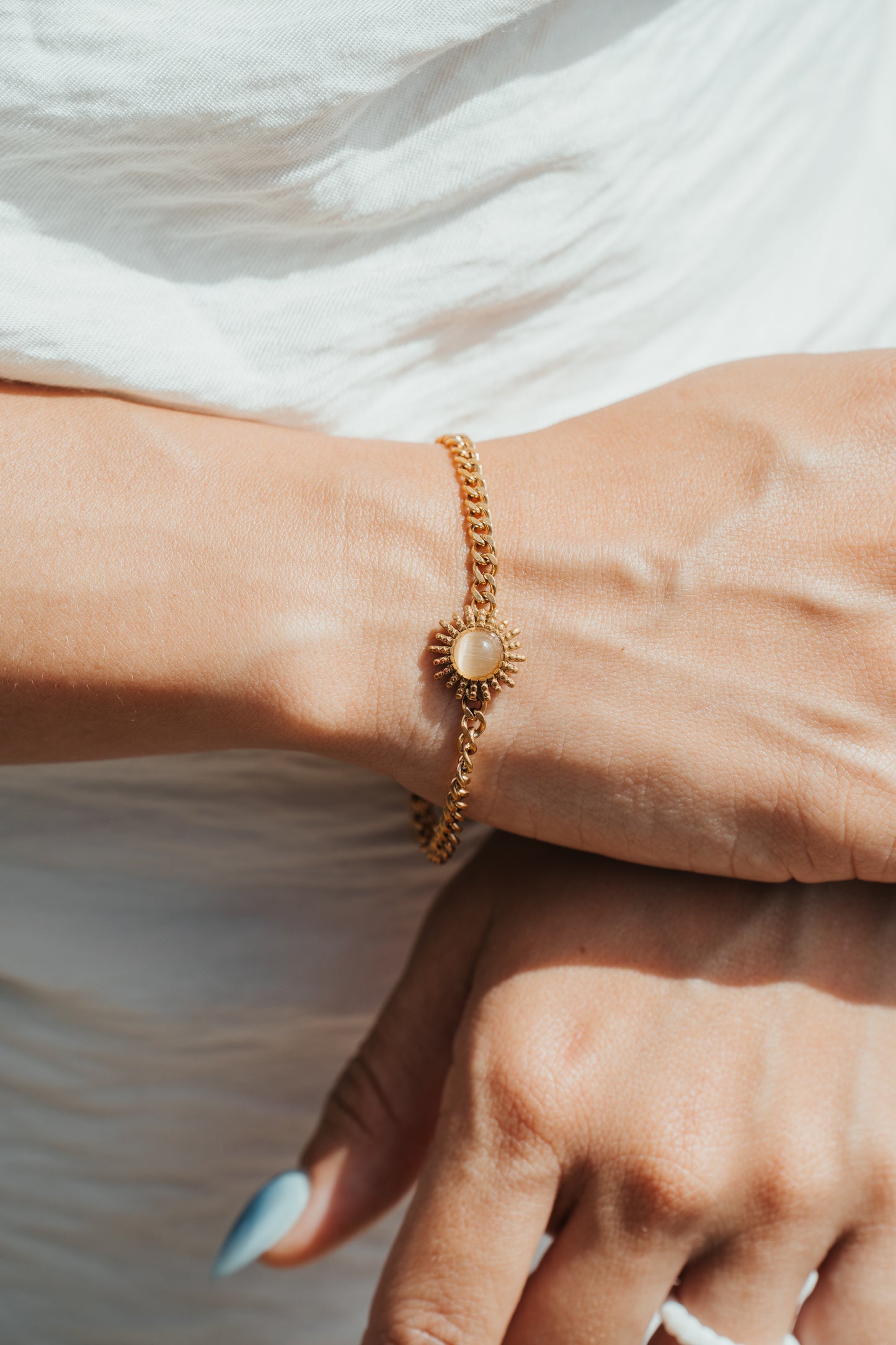 SAMPLE | GOLD SOL BLANCO BRACELET