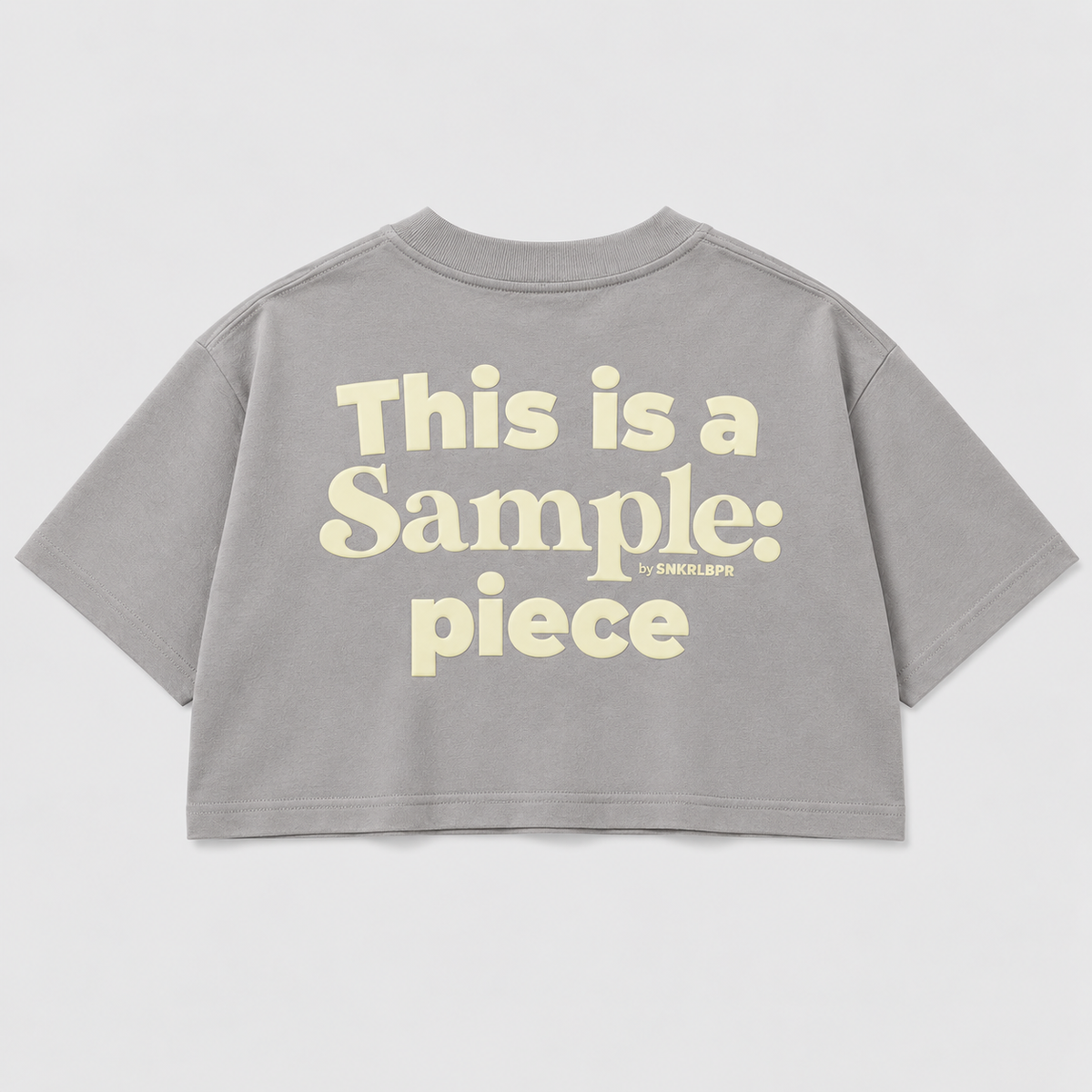 SAMPLE | “La Muestra” WMNS Phantom CROP TEE