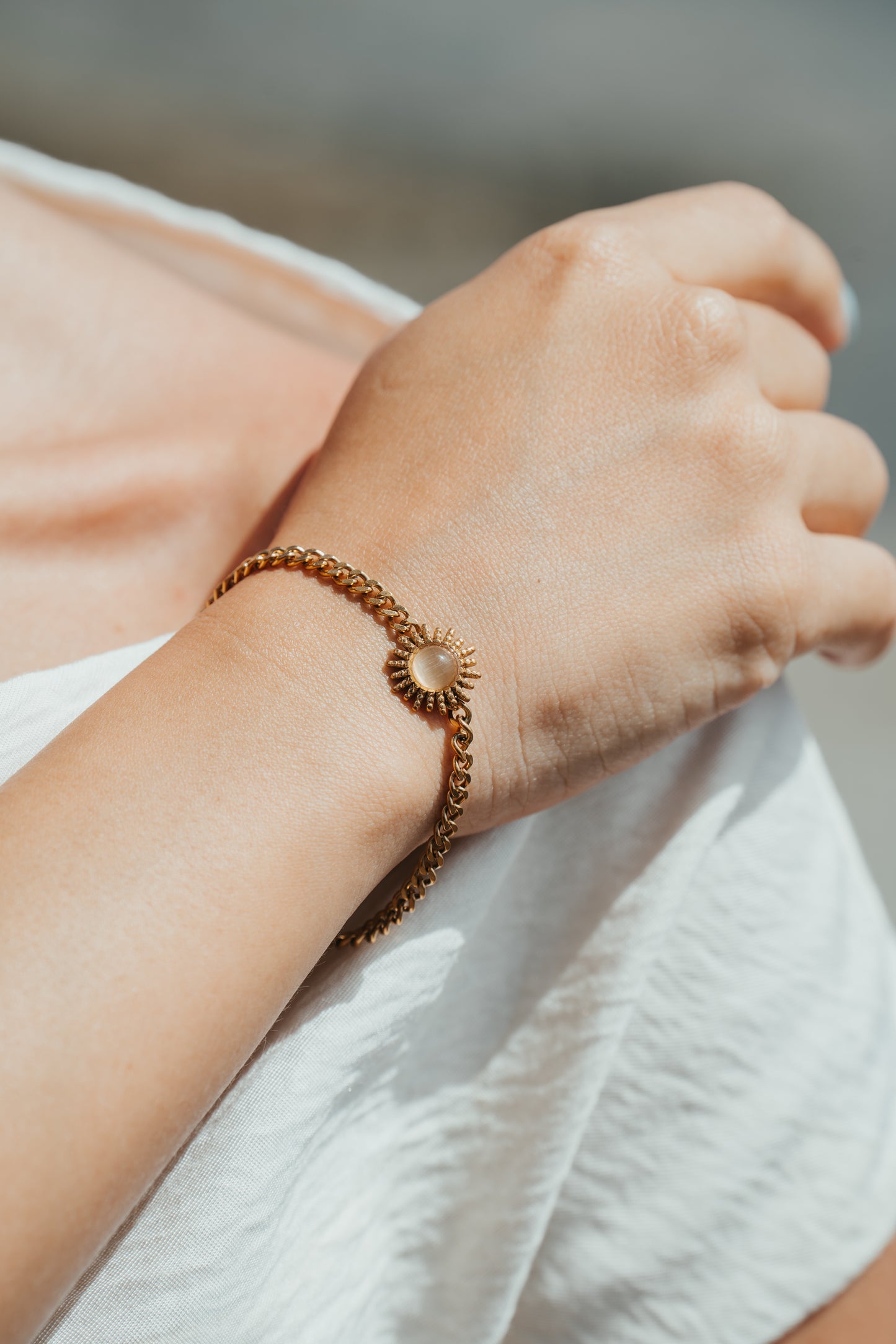 SAMPLE | GOLD SOL BLANCO BRACELET