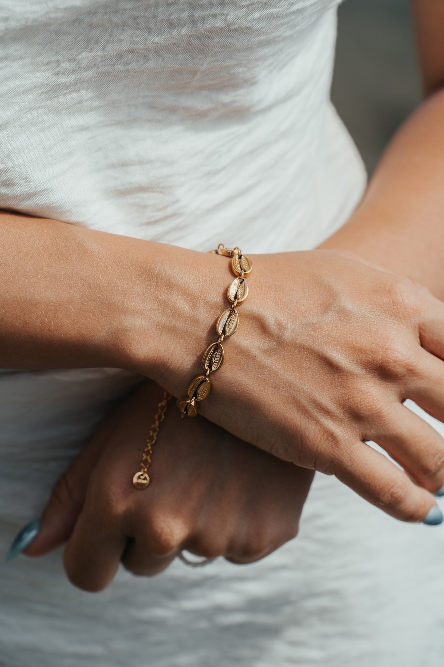 SAMPLE | GOLD CARACOLES BRACELET