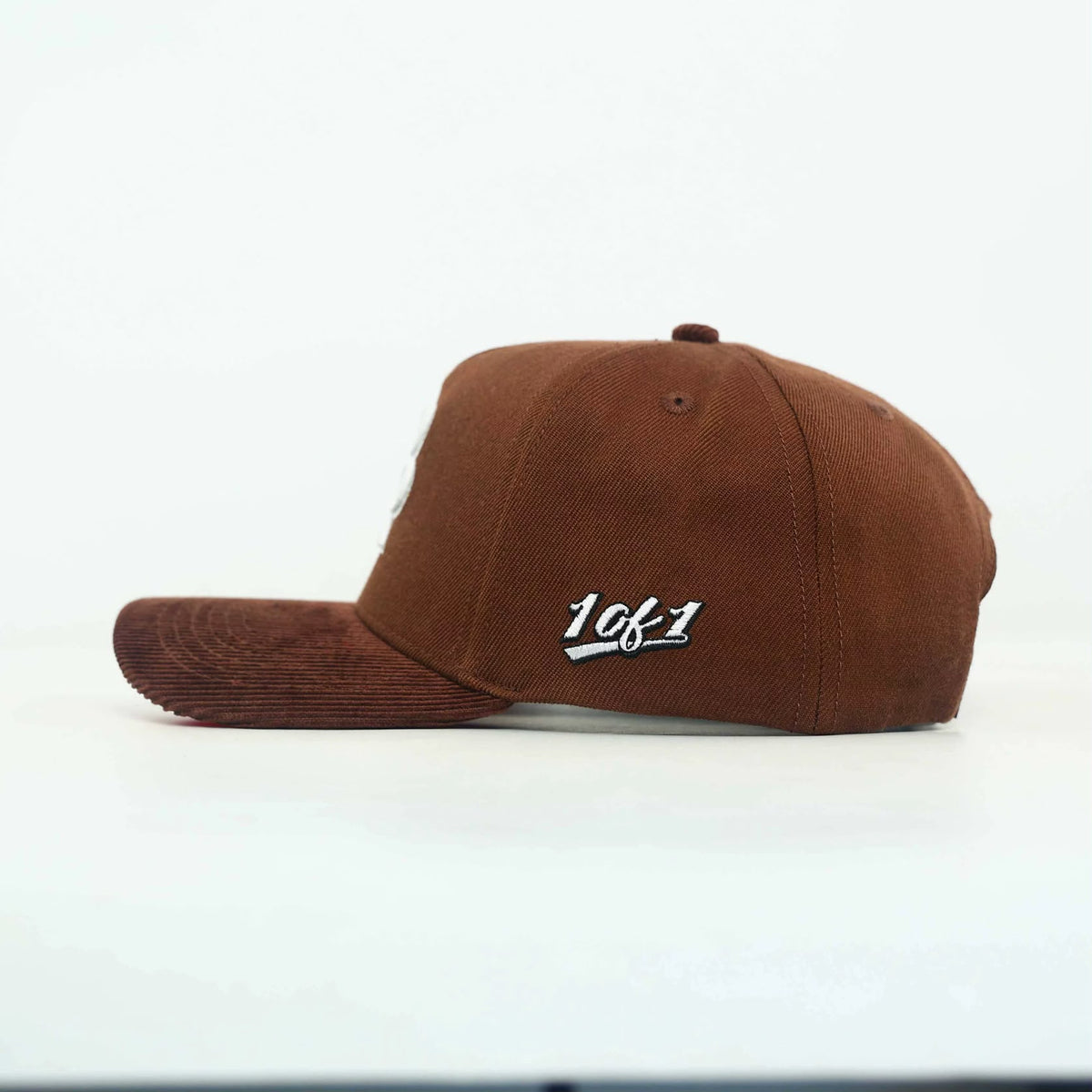 1OF1NOCAP | Essentials Brown